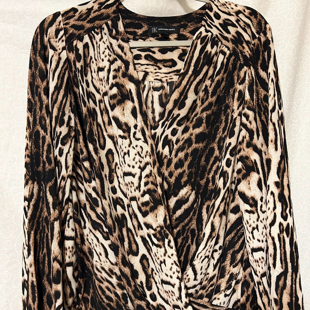 INC INTERNATIONAL CONCEPTS BLOUSE